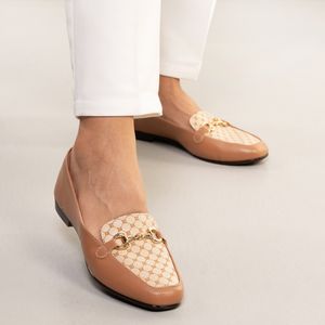 Sapato Feminino Mocassim Logo Fivela Kult Bege