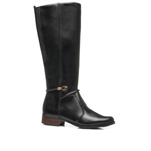 Bota Montaria em Couro Pegada Feminina Preta