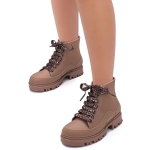 Bota Grendene Barbie Powerful Infantil Marrom