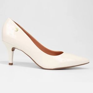 Scarpin Vizzano Bico Fino Salto Médio Verniz Feminino Branco