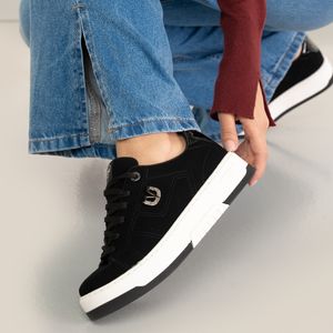 Tênis Via Marte Detalhe Envernizado Feminino Preto