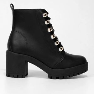 Bota Coturno Ramarim Cano Médio Feminina Preta