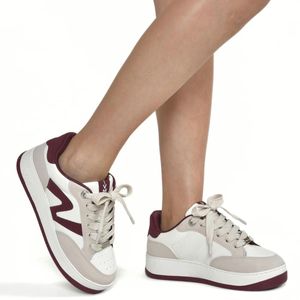 Tênis Casual Via Marte Perfuros Feminino Off White e Bordô