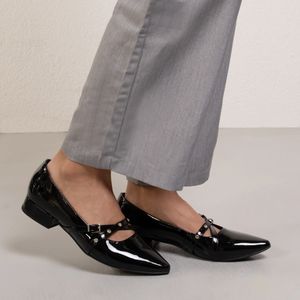 Sapato Feminino Fivelas Brilho Bico Fino Quiz Preto